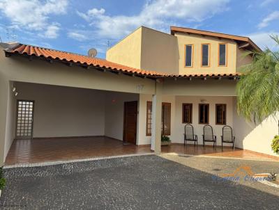 Casa para Venda, em Pen�polis, bairro Portal dos Faveiros, 3 dormit�rios, 3 banheiros, 1 su�te, 3 vagas