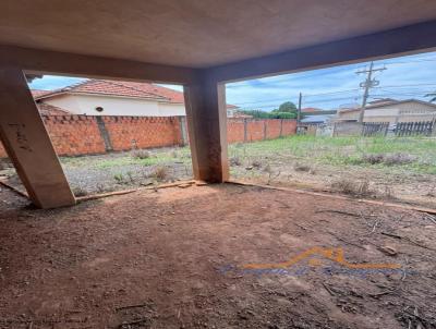 Sobrado para Venda, em Pen�polis, bairro Centro, 3 dormit�rios, 2 banheiros, 3 su�tes, 2 vagas